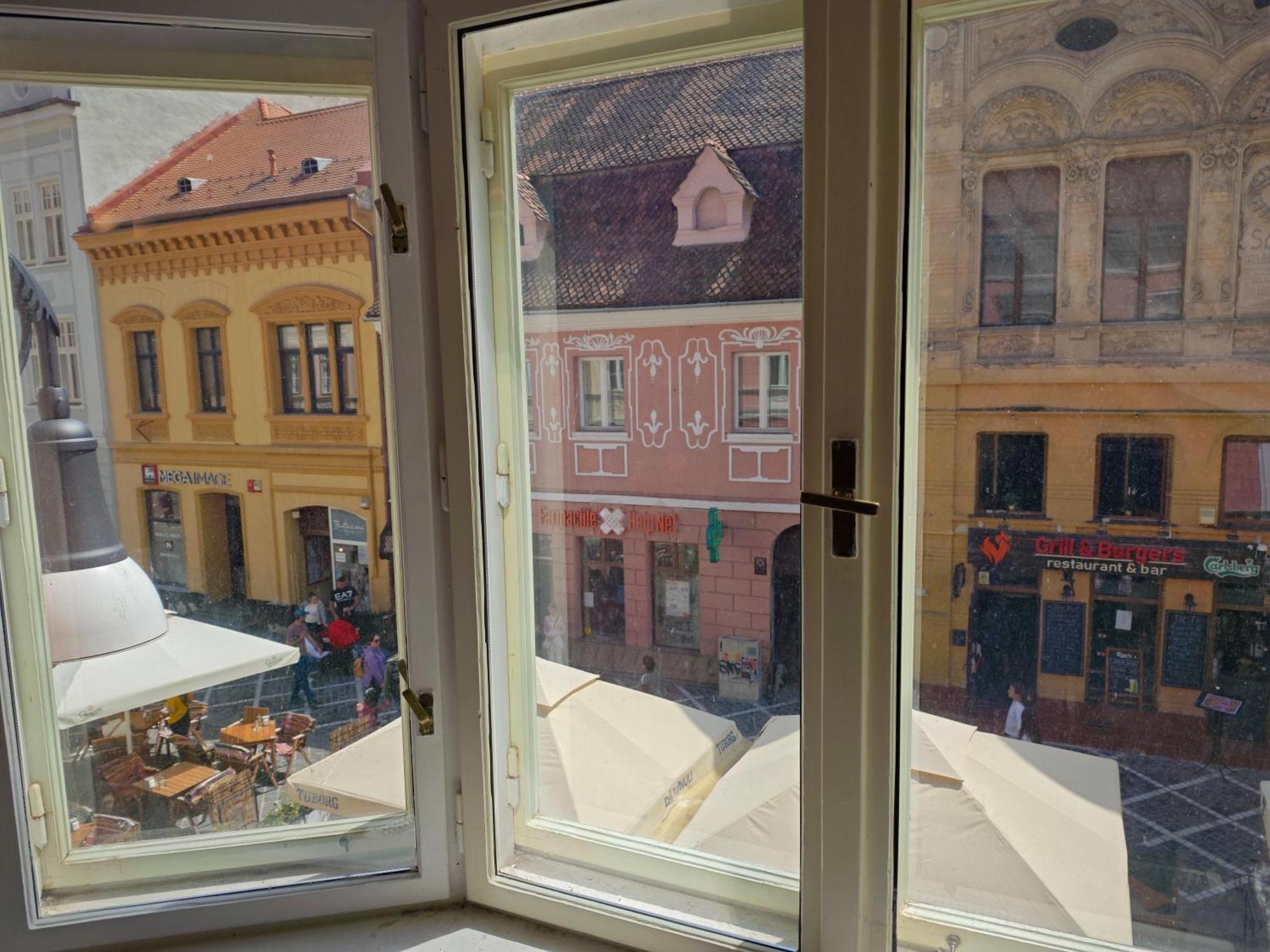 Clasic Studio Central Braşov Buitenkant foto