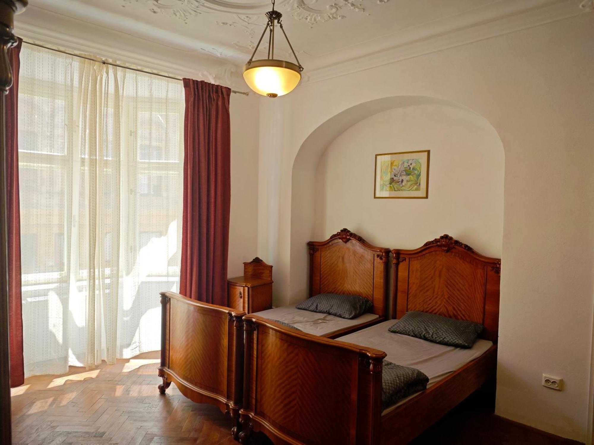 Clasic Studio Central Braşov Buitenkant foto