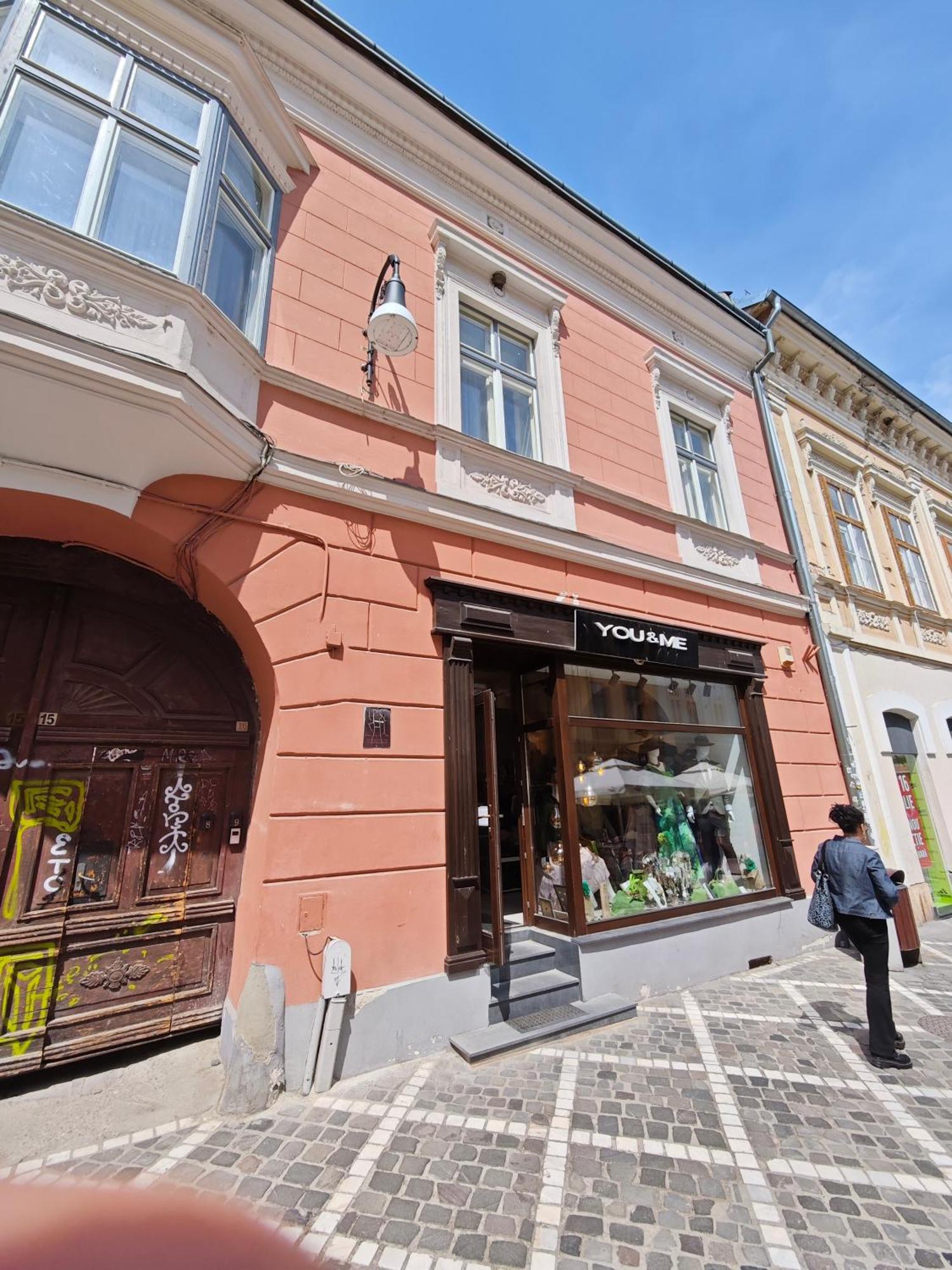 Clasic Studio Central Braşov Buitenkant foto