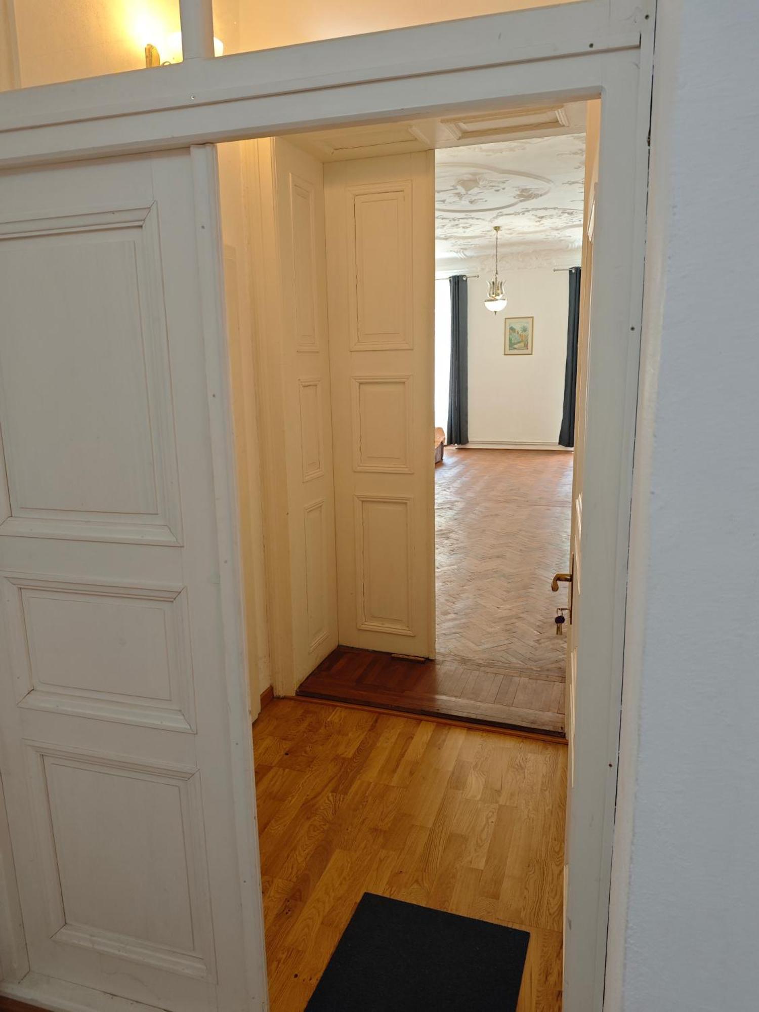 Clasic Studio Central Braşov Buitenkant foto