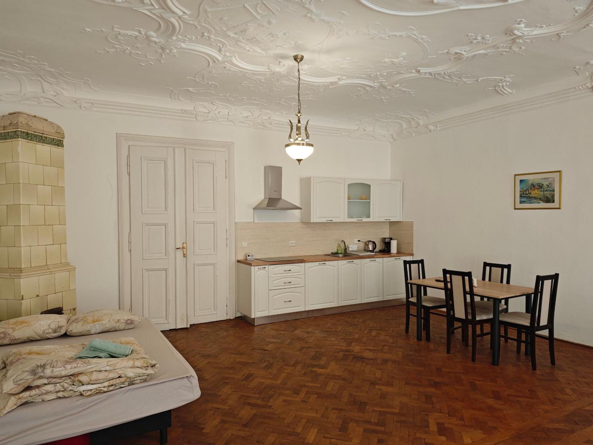 Clasic Studio Central Braşov Buitenkant foto