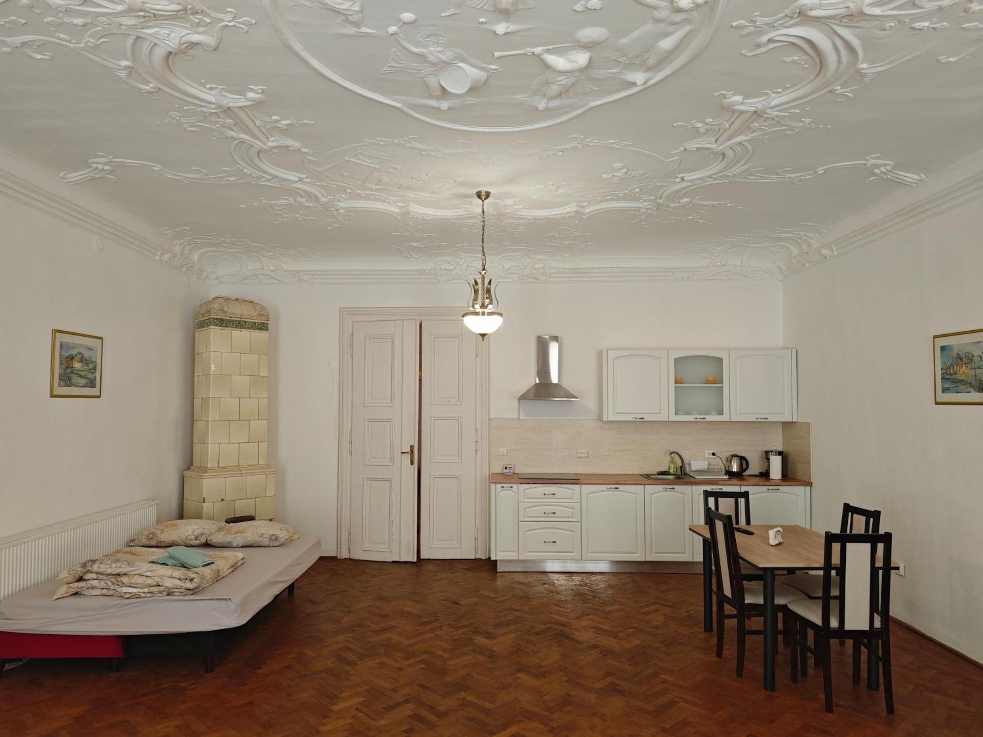 Clasic Studio Central Braşov Buitenkant foto